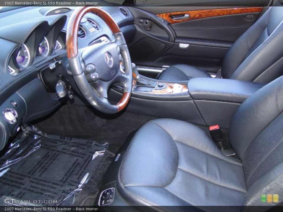 Black Interior Photo for the 2007 Mercedes-Benz SL 550 Roadster #48264774