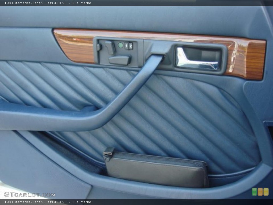 Blue Interior Door Panel for the 1991 Mercedes-Benz S Class 420 SEL #48275485