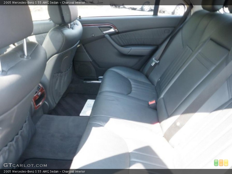 Charcoal Interior Photo for the 2005 Mercedes-Benz S 55 AMG Sedan #48276883