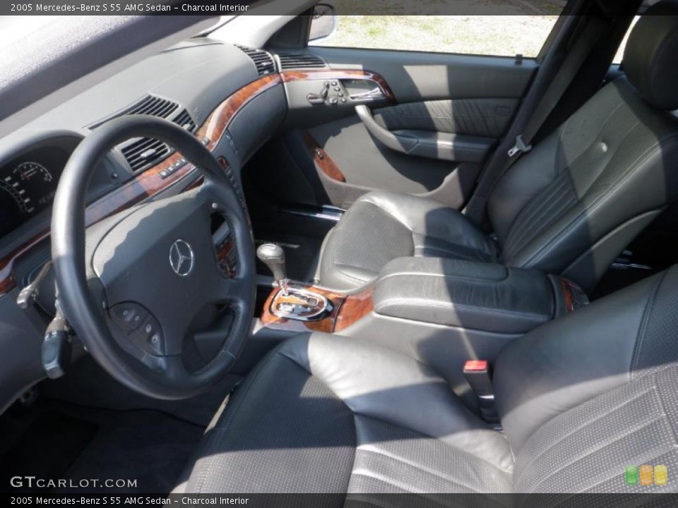 Charcoal Interior Photo for the 2005 Mercedes-Benz S 55 AMG Sedan #48276910