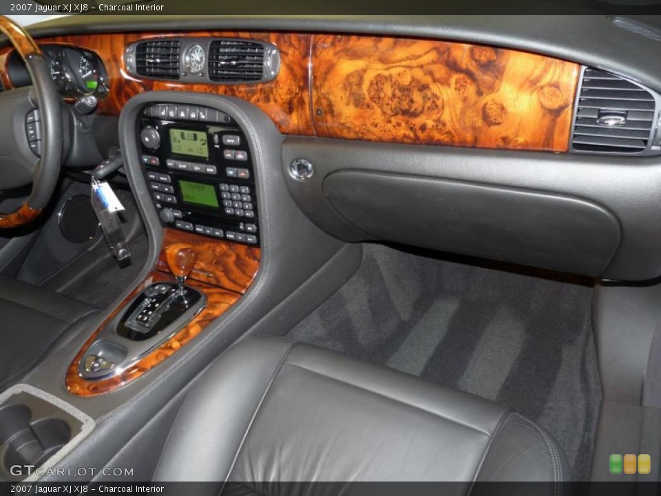 Charcoal Interior Dashboard for the 2007 Jaguar XJ XJ8 #48279445
