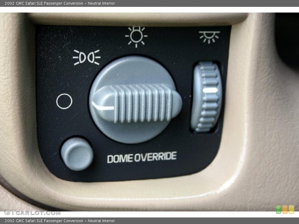 Neutral Interior Controls for the 2002 GMC Safari SLE Passenger Conversion #48279769