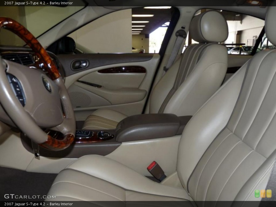 Barley Interior Photo for the 2007 Jaguar S-Type 4.2 #48279826