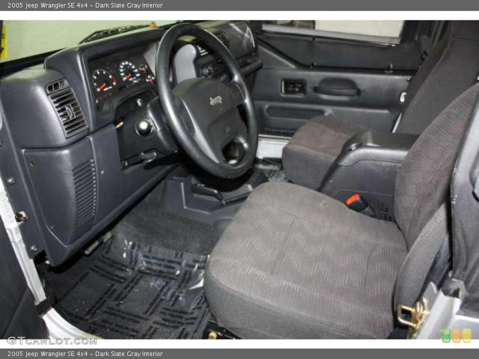 Dark Slate Gray Interior Photo for the 2005 Jeep Wrangler SE 4x4 #48280903