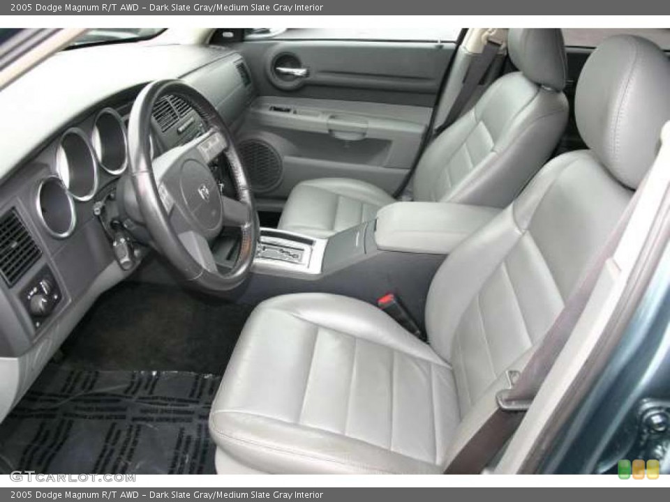 Dark Slate Gray/Medium Slate Gray Interior Photo for the 2005 Dodge Magnum R/T AWD #48281740