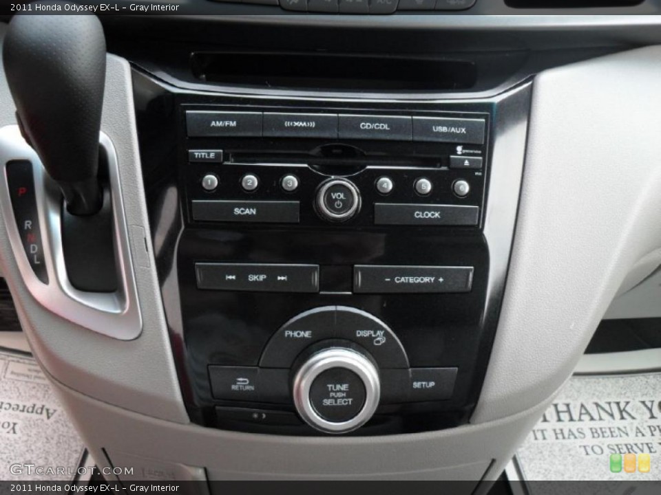 Gray Interior Controls for the 2011 Honda Odyssey EX-L #48281776