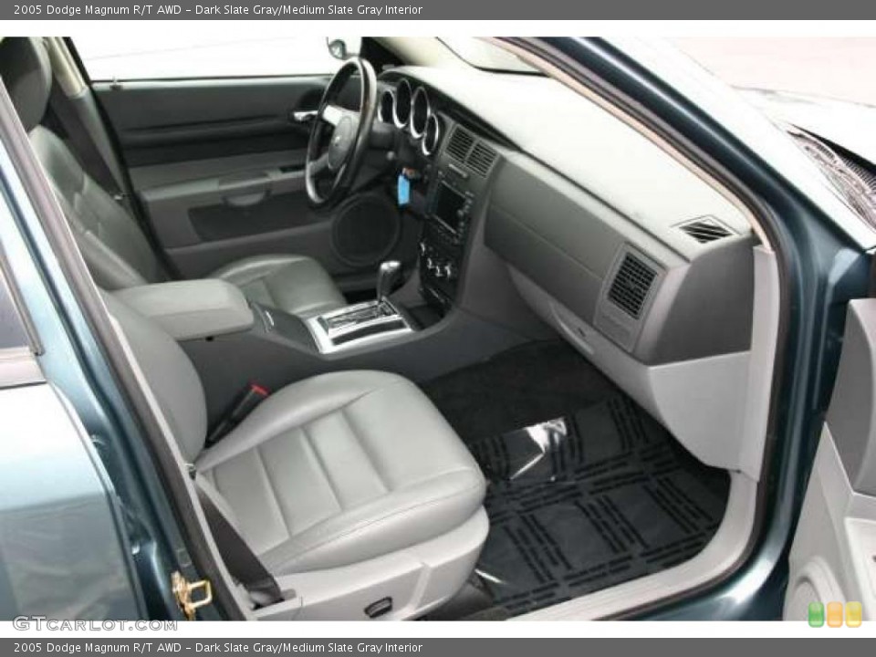 Dark Slate Gray/Medium Slate Gray Interior Photo for the 2005 Dodge Magnum R/T AWD #48281923