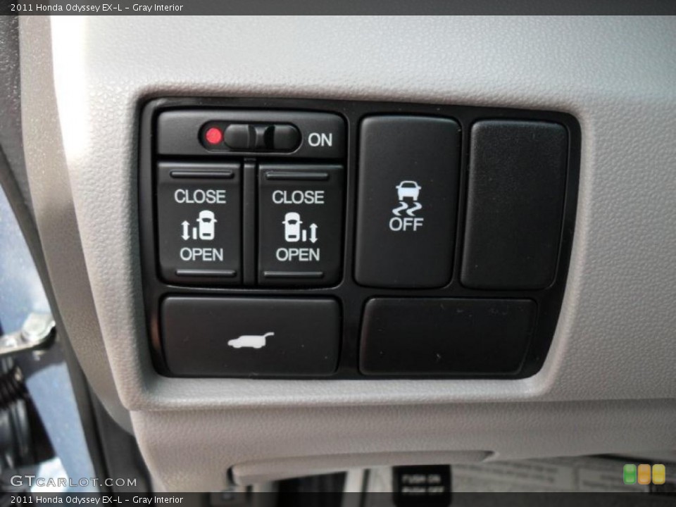 Gray Interior Controls for the 2011 Honda Odyssey EX-L #48282058