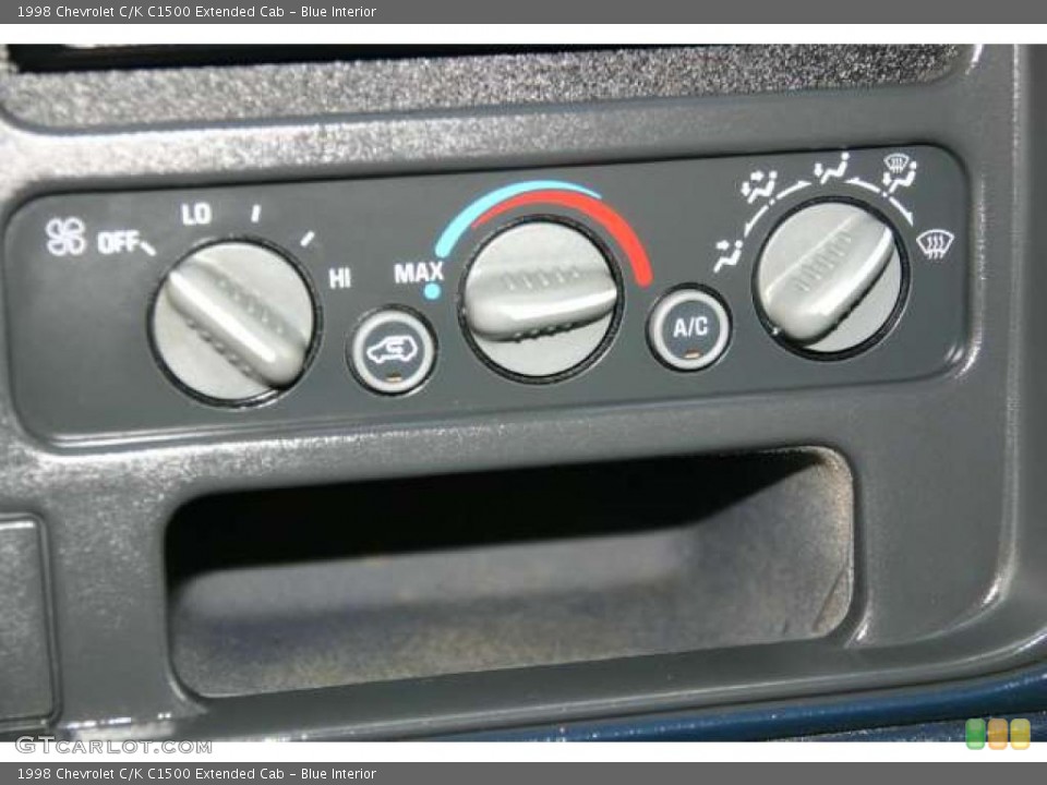 Blue Interior Controls for the 1998 Chevrolet C/K C1500 Extended Cab #48282097