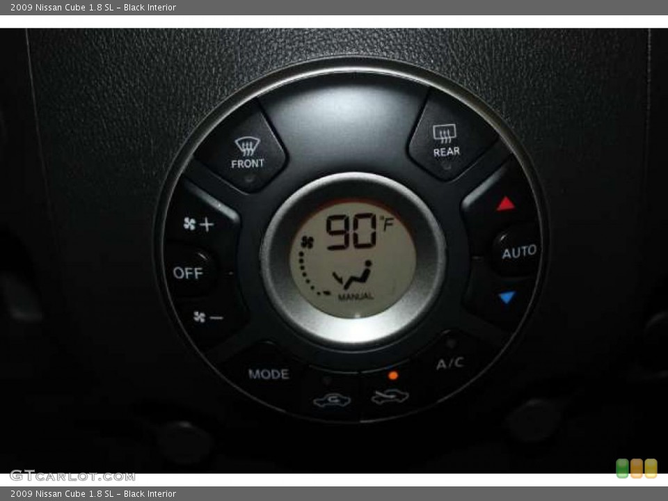 Black Interior Controls for the 2009 Nissan Cube 1.8 SL #48282340
