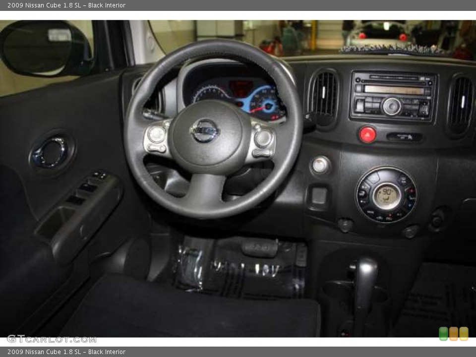 Black Interior Steering Wheel for the 2009 Nissan Cube 1.8 SL #48282427