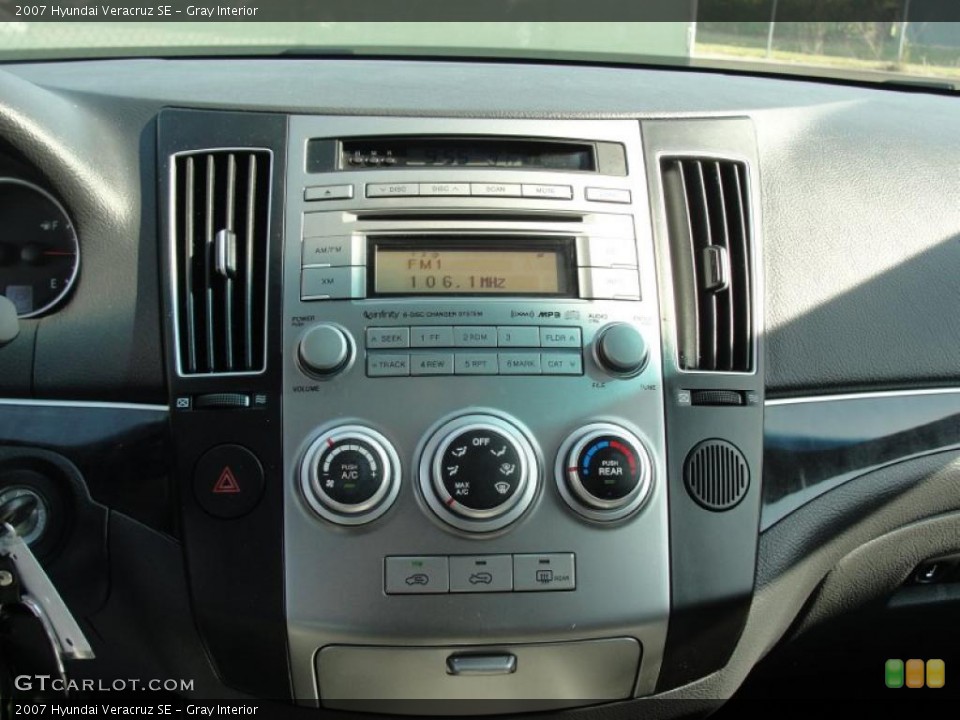 Gray Interior Controls for the 2007 Hyundai Veracruz SE #48286510