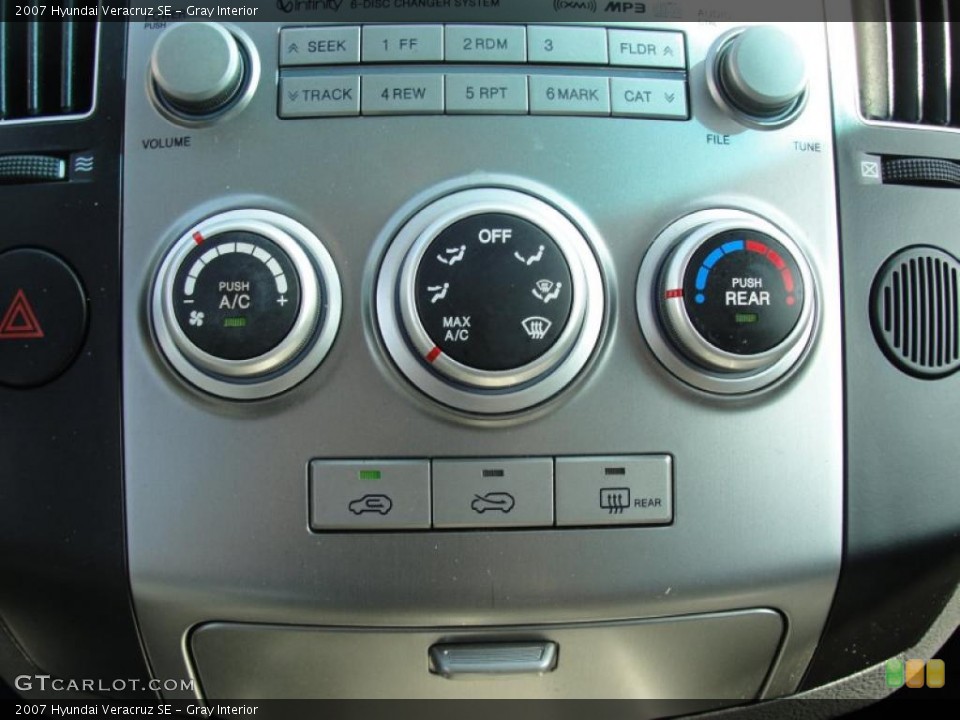 Gray Interior Controls for the 2007 Hyundai Veracruz SE #48286543