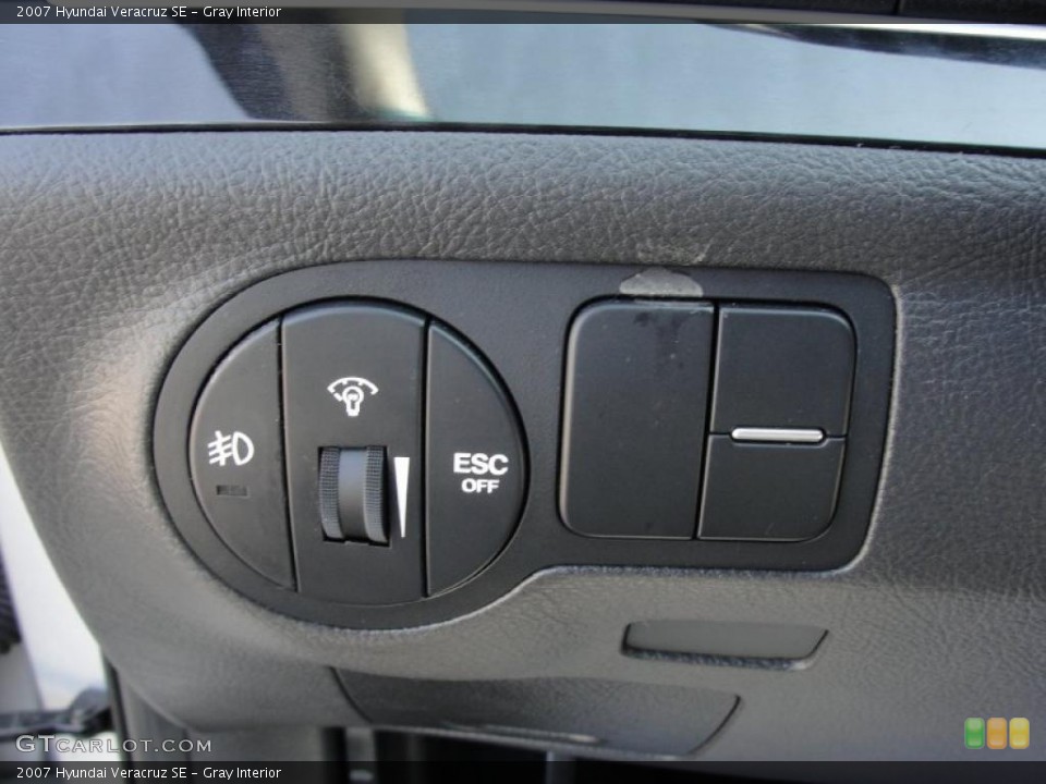 Gray Interior Controls for the 2007 Hyundai Veracruz SE #48286609