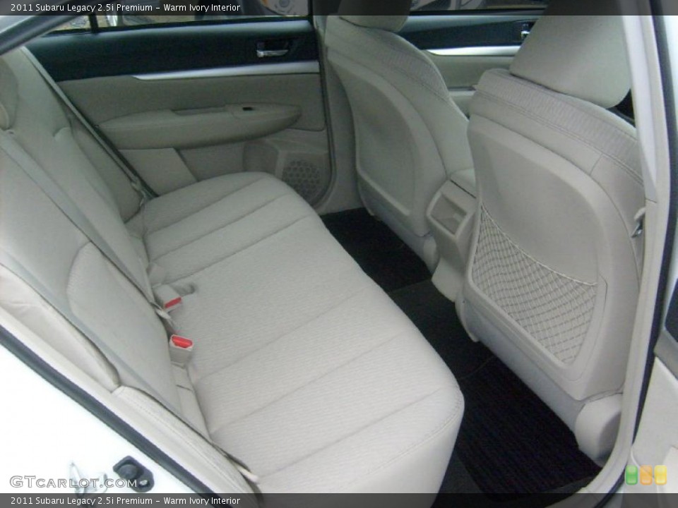 Warm Ivory Interior Photo for the 2011 Subaru Legacy 2.5i Premium #48288757