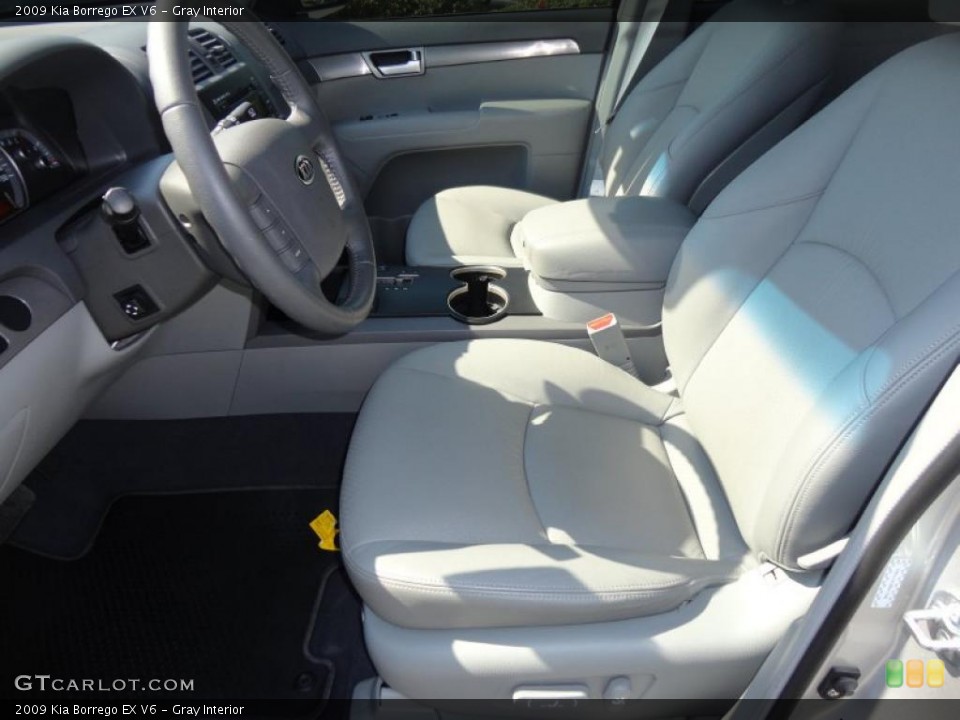 Gray Interior Photo for the 2009 Kia Borrego EX V6 #48293413