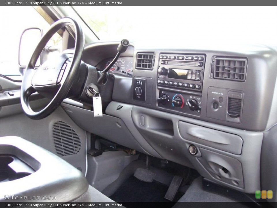 Medium Flint Interior Dashboard for the 2002 Ford F250 Super Duty XLT SuperCab 4x4 #48293548