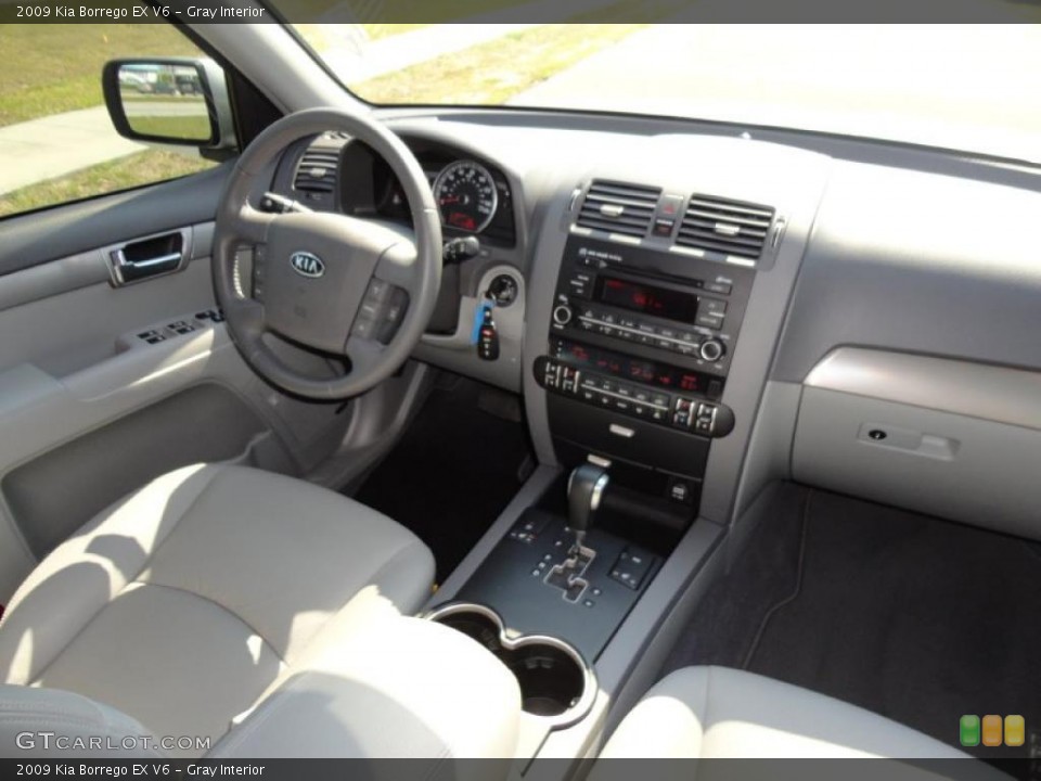 Gray Interior Dashboard for the 2009 Kia Borrego EX V6 #48293584