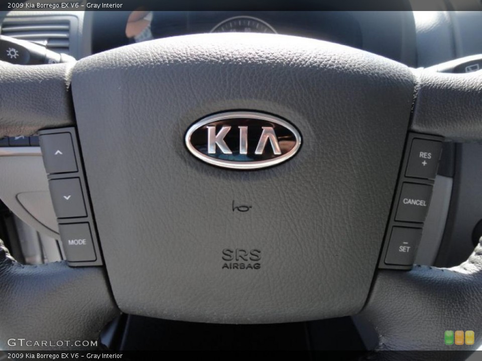 Gray Interior Controls for the 2009 Kia Borrego EX V6 #48293827