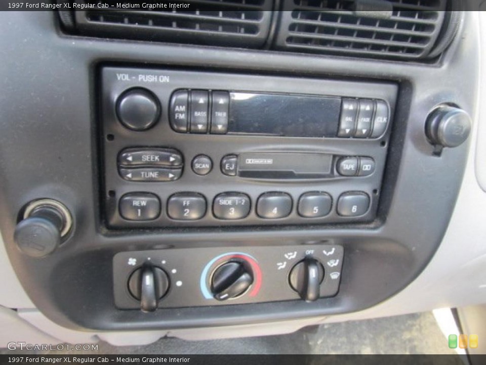 Medium Graphite Interior Controls for the 1997 Ford Ranger XL Regular Cab #48295228