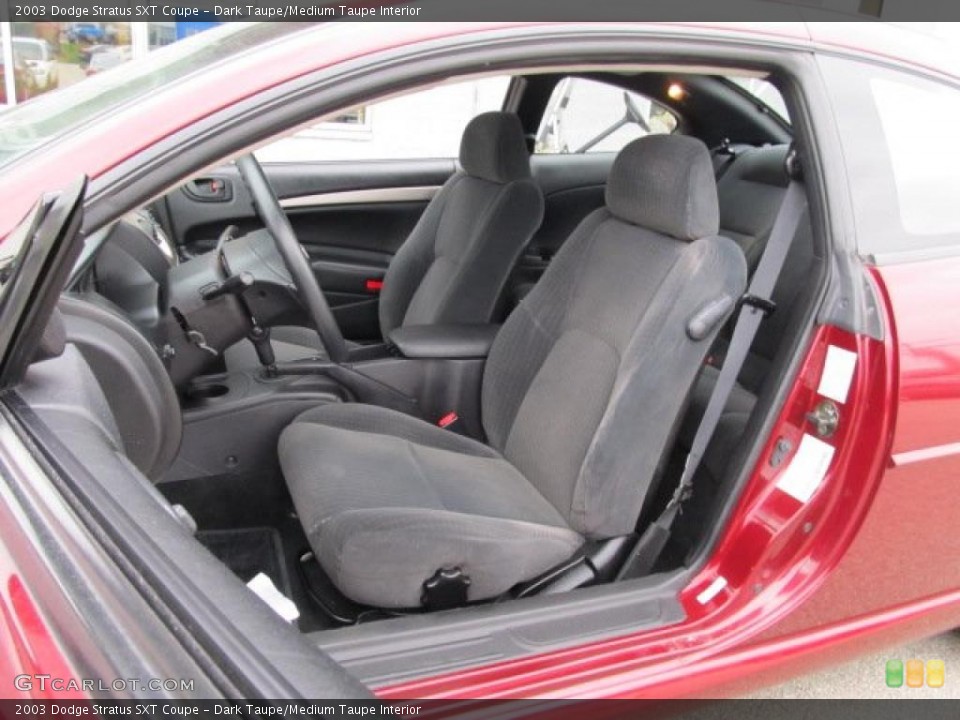 Dark Taupe/Medium Taupe Interior Photo for the 2003 Dodge Stratus SXT Coupe #48296659