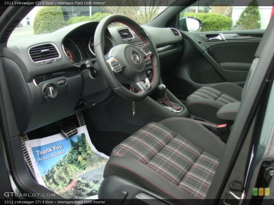 Interlagos Plaid Cloth Interior Photo for the 2011 Volkswagen GTI 4 Door #48297274