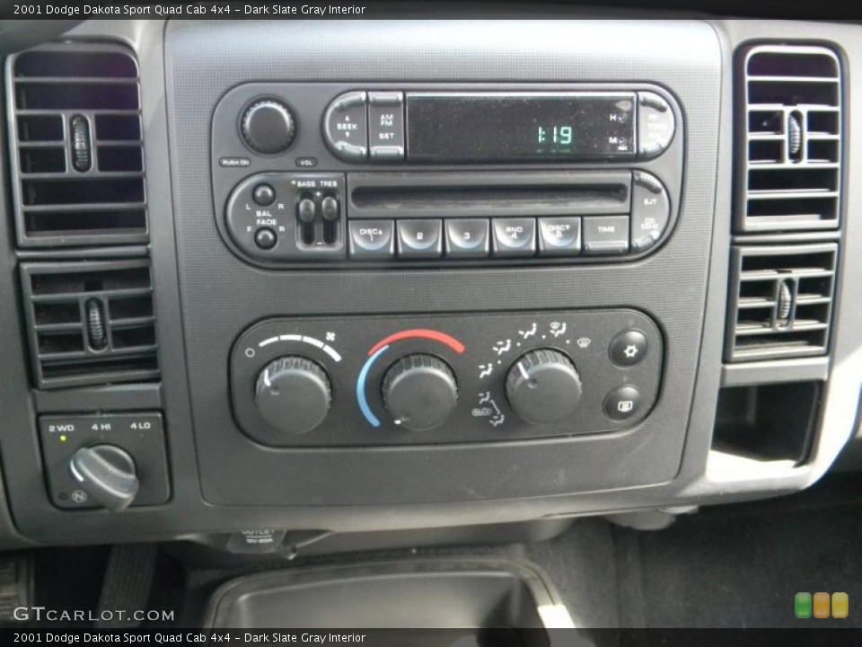 Dark Slate Gray Interior Controls for the 2001 Dodge Dakota Sport Quad Cab 4x4 #48298315