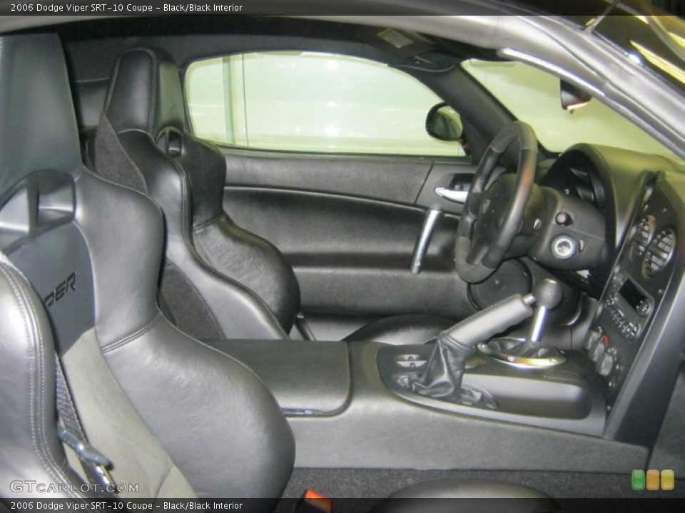 Black/Black Interior Photo for the 2006 Dodge Viper SRT-10 Coupe #48301786