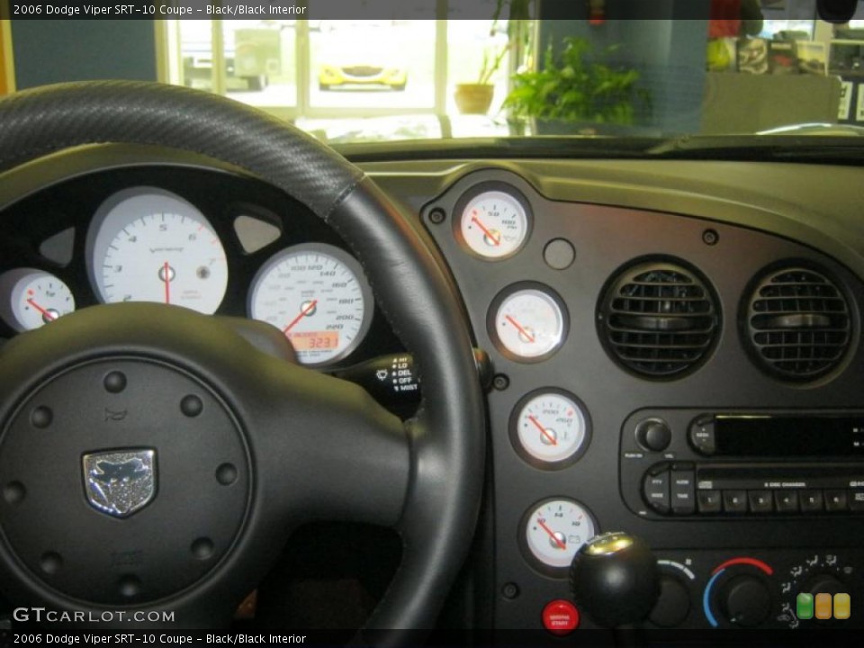 Black/Black Interior Gauges for the 2006 Dodge Viper SRT-10 Coupe #48302032