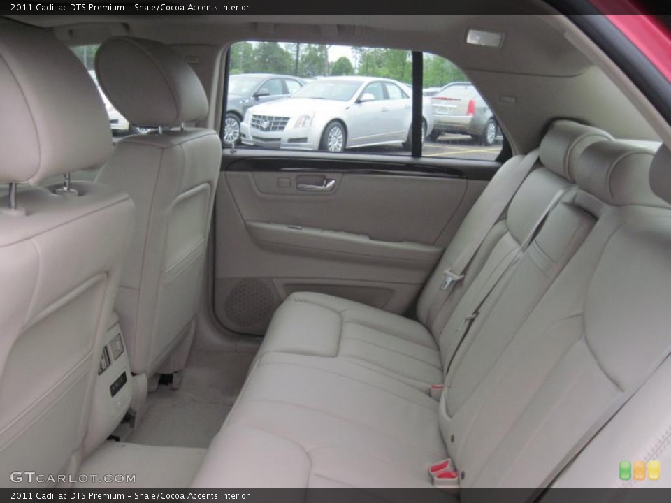 Shale/Cocoa Accents Interior Photo for the 2011 Cadillac DTS Premium #48305590