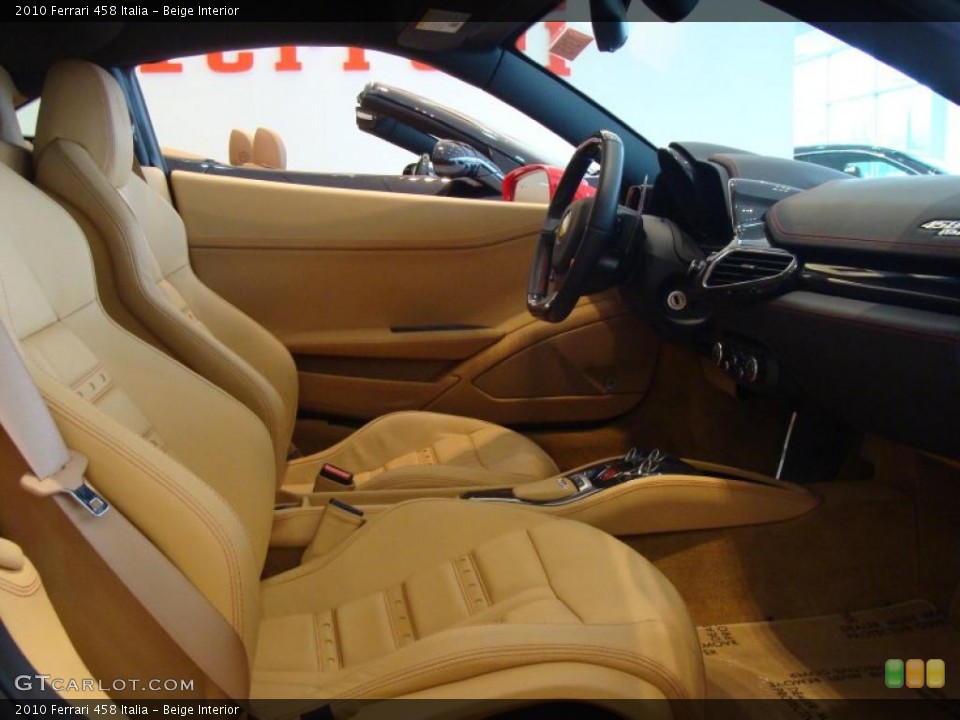 Beige Interior Photo for the 2010 Ferrari 458 Italia #48310024
