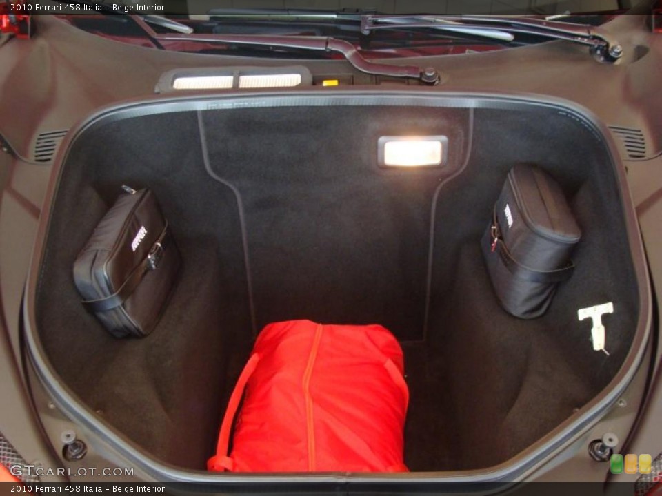 Beige Interior Trunk for the 2010 Ferrari 458 Italia #48310078