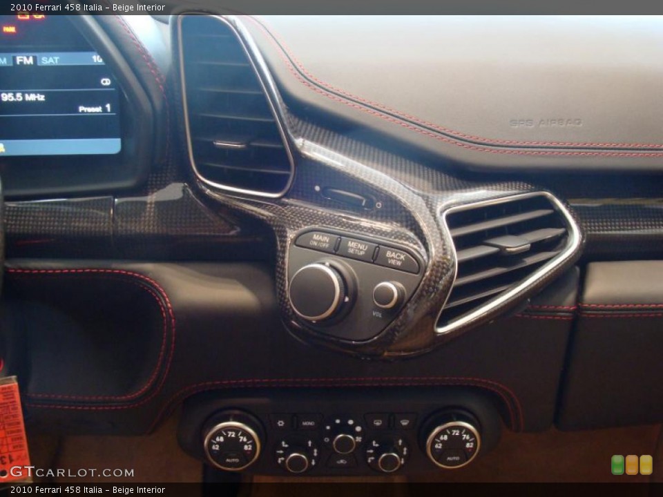 Beige Interior Controls for the 2010 Ferrari 458 Italia #48310138