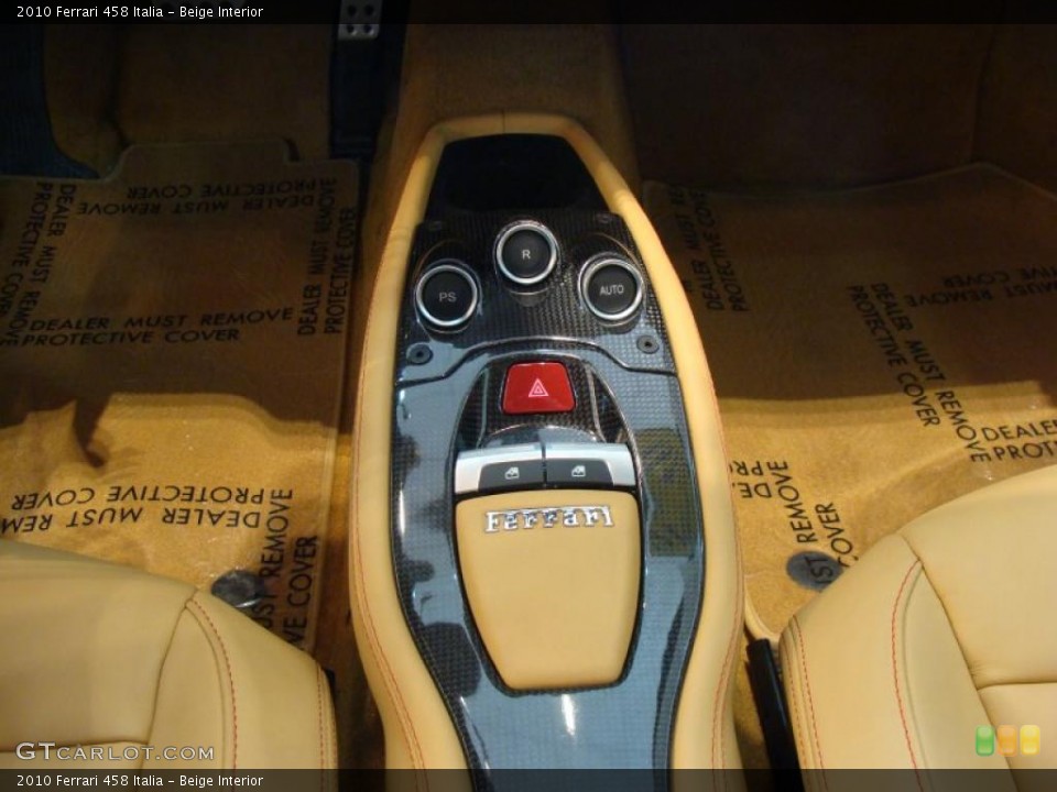 Beige Interior Controls for the 2010 Ferrari 458 Italia #48310153