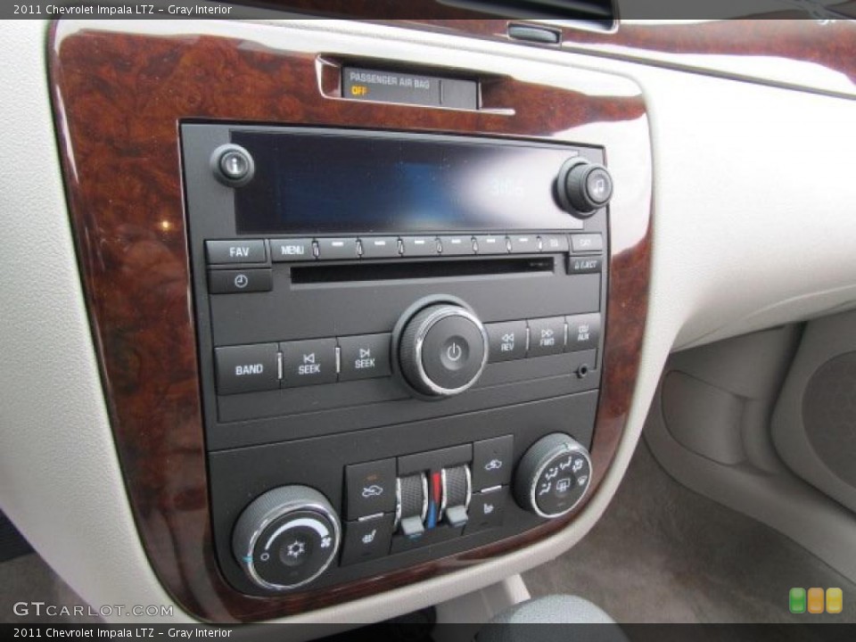 Gray Interior Controls for the 2011 Chevrolet Impala LTZ #48312025