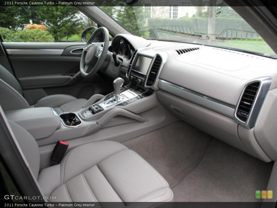 Platinum Grey Interior Photo for the 2011 Porsche Cayenne Turbo #48312691