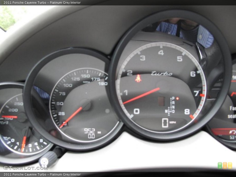 Platinum Grey Interior Gauges for the 2011 Porsche Cayenne Turbo #48312766