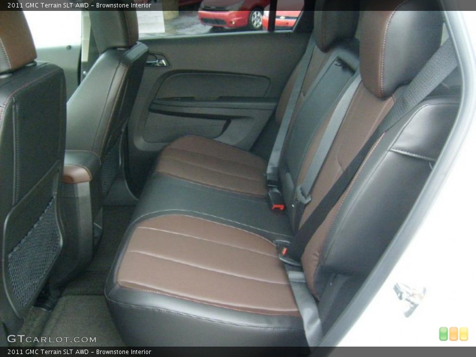 Brownstone Interior Photo for the 2011 GMC Terrain SLT AWD #48318278