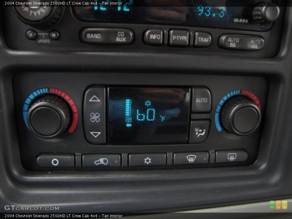 Tan Interior Controls for the 2004 Chevrolet Silverado 2500HD LT Crew Cab 4x4 #48321785