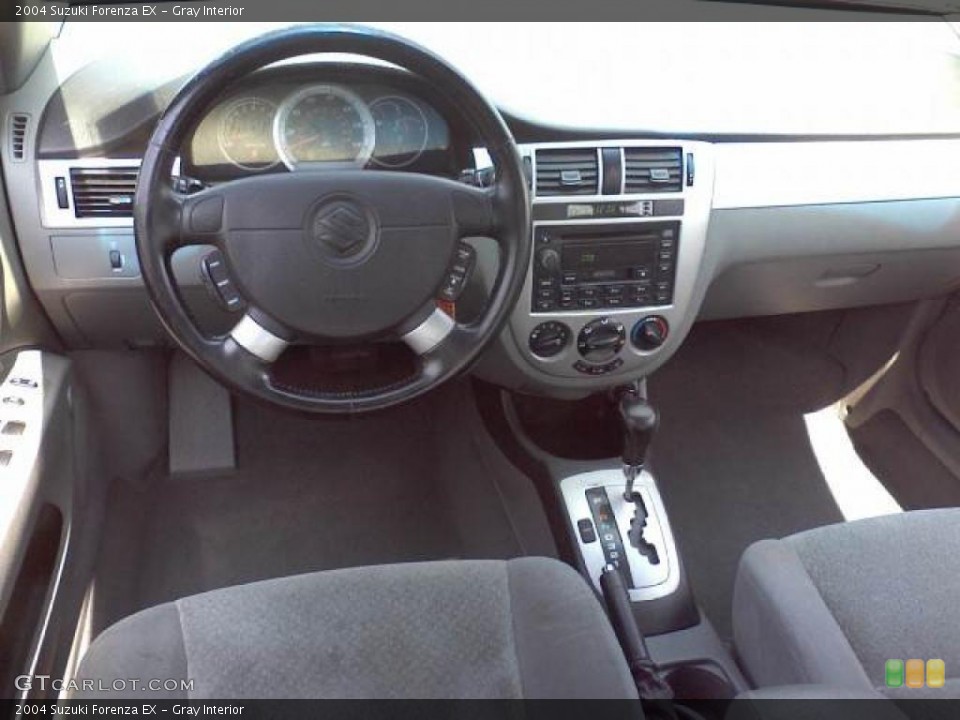 Gray Interior Dashboard for the 2004 Suzuki Forenza EX #48326351