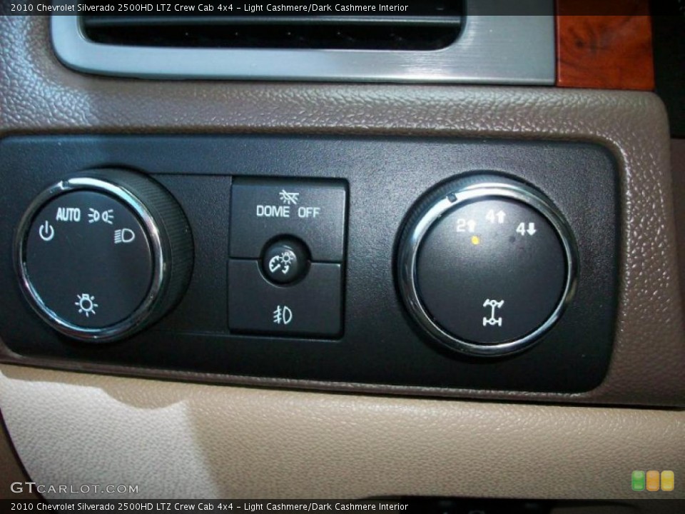Light Cashmere/Dark Cashmere Interior Controls for the 2010 Chevrolet Silverado 2500HD LTZ Crew Cab 4x4 #48329281