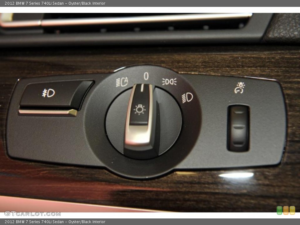 Oyster/Black Interior Controls for the 2012 BMW 7 Series 740Li Sedan #48330226