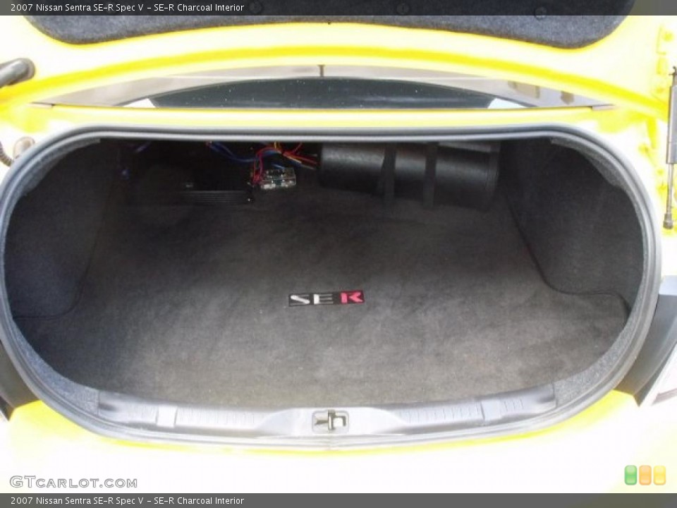 SE-R Charcoal Interior Trunk for the 2007 Nissan Sentra SE-R Spec V #48332149