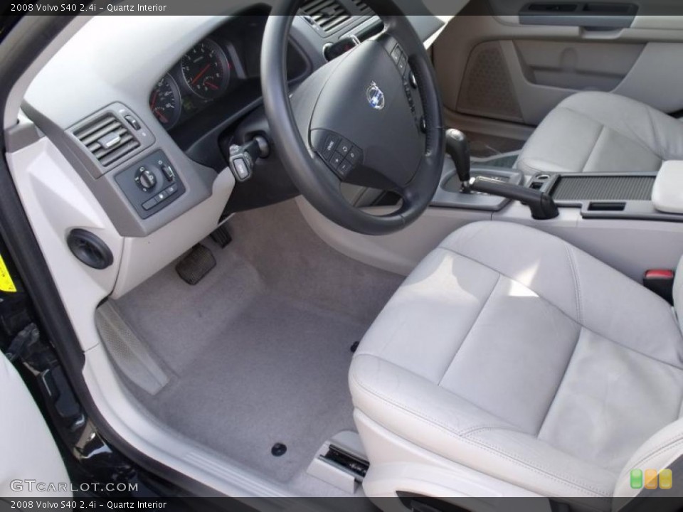 Quartz Interior Photo for the 2008 Volvo S40 2.4i #48332650