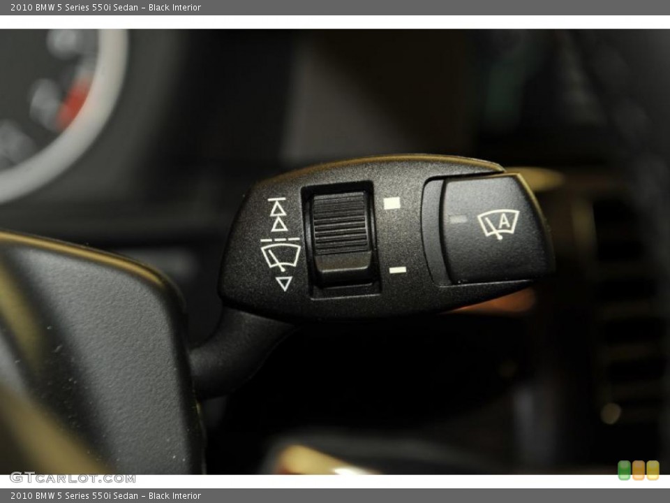 Black Interior Controls for the 2010 BMW 5 Series 550i Sedan #48334474