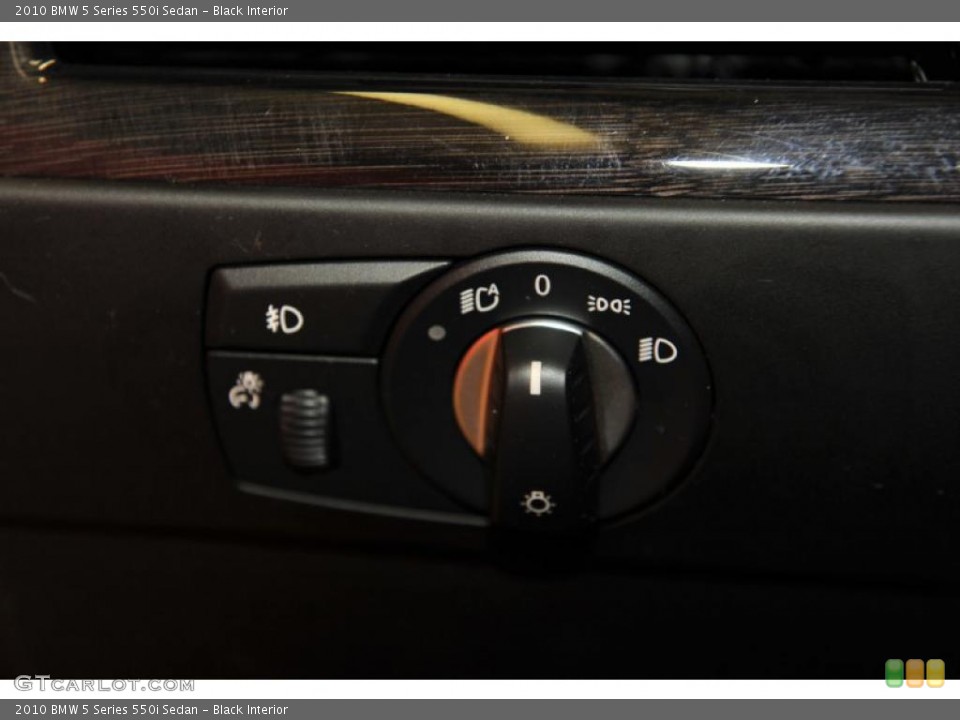 Black Interior Controls for the 2010 BMW 5 Series 550i Sedan #48334513
