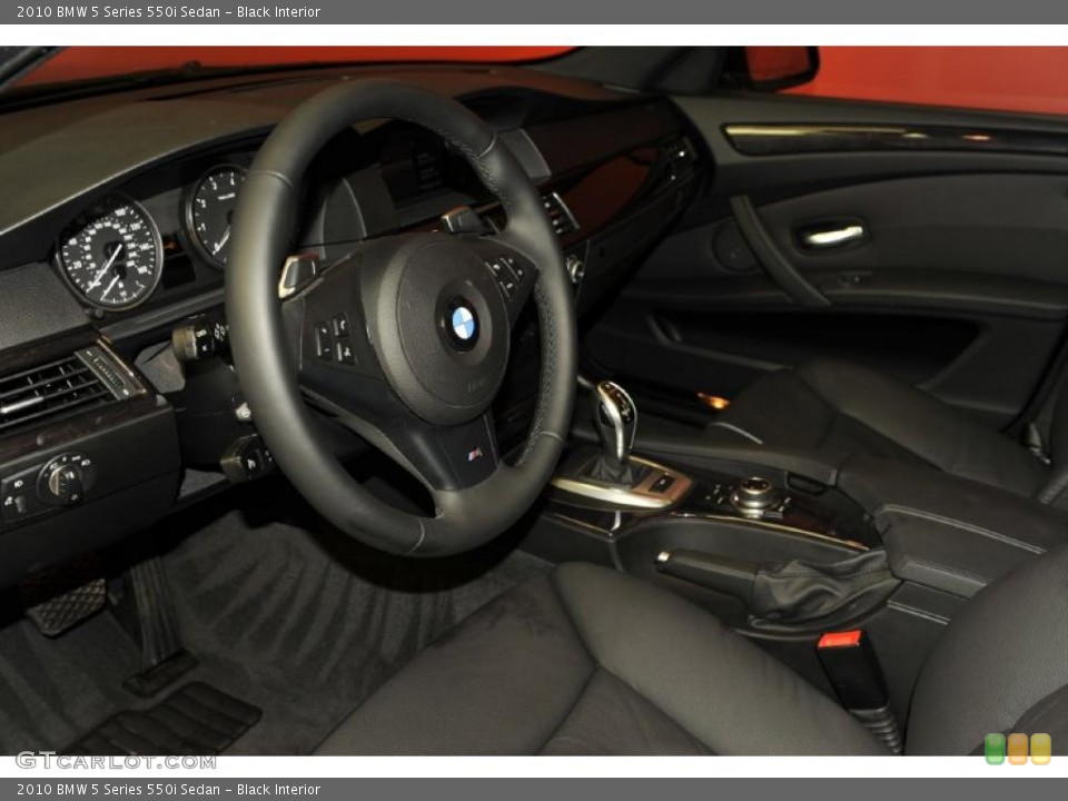 Black Interior Photo for the 2010 BMW 5 Series 550i Sedan #48334921