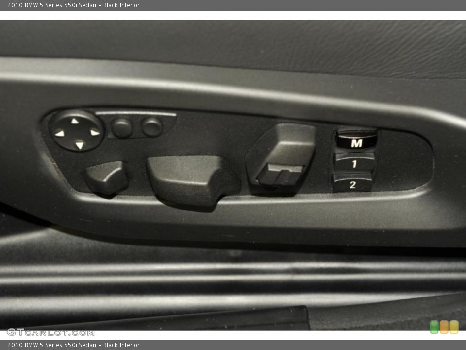 Black Interior Controls for the 2010 BMW 5 Series 550i Sedan #48334936