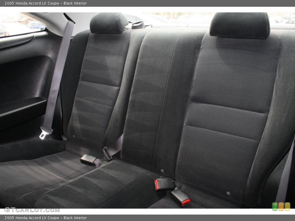 Black Interior Photo for the 2005 Honda Accord LX Coupe #48335725