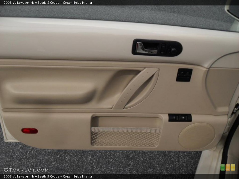 Cream Beige Interior Photo for the 2008 Volkswagen New Beetle S Coupe #48338536